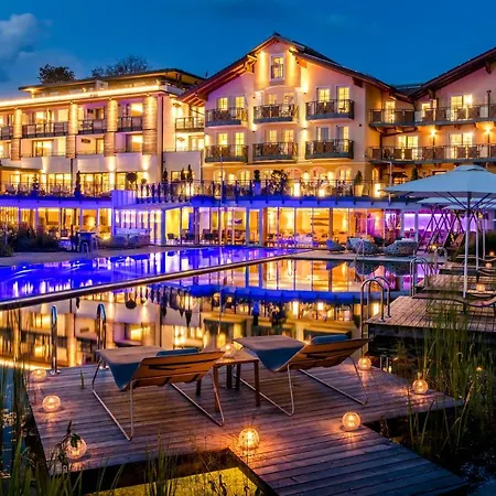 Otel Stemp Wellnessresort 4 Sterne Superior Büchlberg