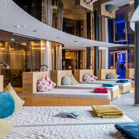 Stemp Wellnessresort 4 Sterne Superior Szálloda Büchlberg