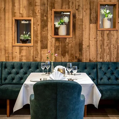 Stemp Wellnessresort 4 Sterne Superior Otel