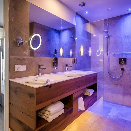 Stemp Wellnessresort 4 Sterne Superior 4*