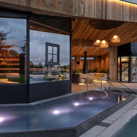 Stemp Wellnessresort 4 Sterne Superior 4* ビューヒルベルク
