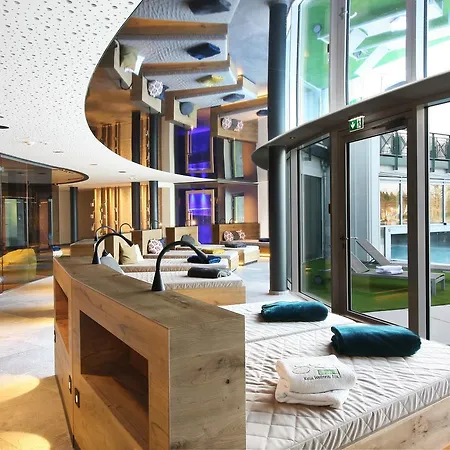 Stemp Wellnessresort 4 Sterne Superior Бюхльберг